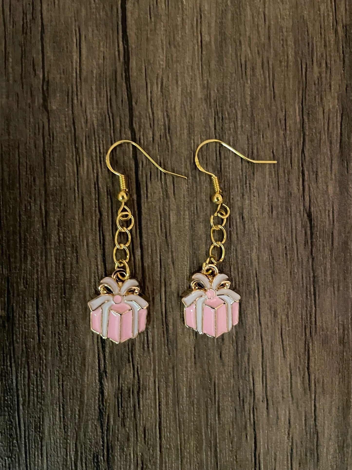 Pink Present Earrings with Gift Box